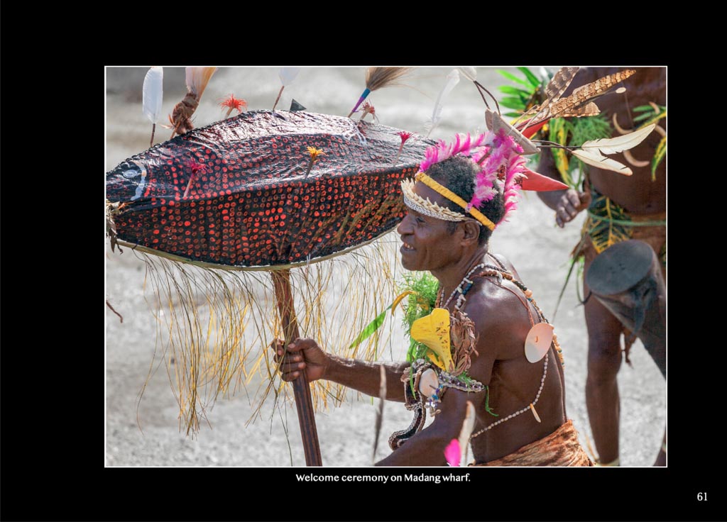 http://travelandpix.com/wp-content/uploads/2022/01/New-Guinea_032_R.jpg